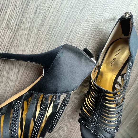 NINE WEST sexy cage satin sandal heels - Picture 6 of 6